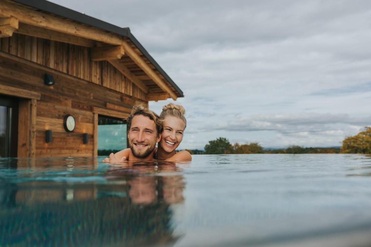 Ortner'S Resort Bad Fussing Bagian luar foto Therme Bad Radkersburg